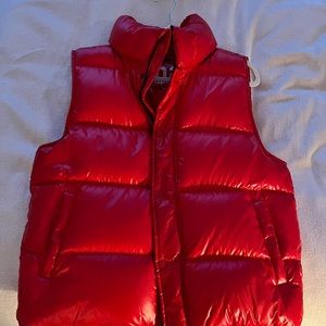 Aritzia TNA high gloss red super puff vest